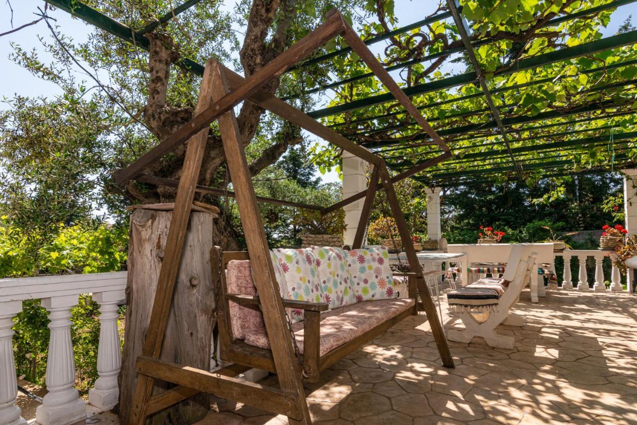 Dopia'S Garden Studios Vasilikí Eksteriør billede